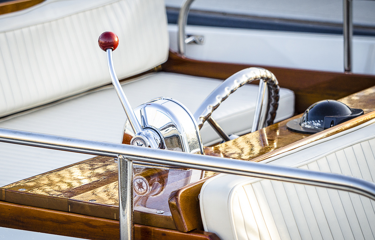 Hydraulic Vs Mechanical Boat Steering & A Guide to Steering Systems